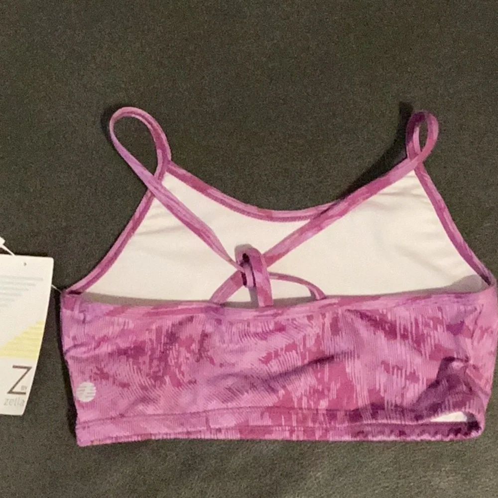 Zella pull style